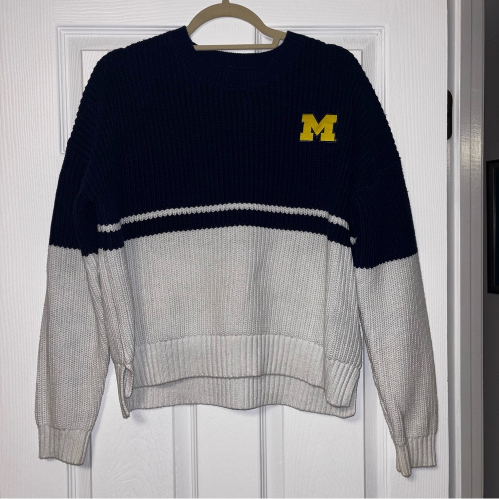University of Michigan Wolverines, blue and white knit sweater